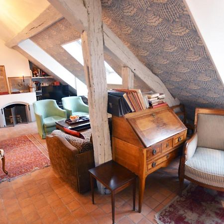 Charming Studio Near Louvre ปารีส ภายนอก รูปภาพ
